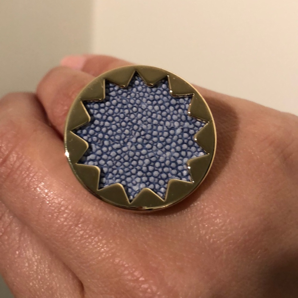 House of Harlow 1960 Ring